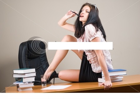 Secretara/r profesionist/a, ca asociata/t egala -firma imobiliara,50 %